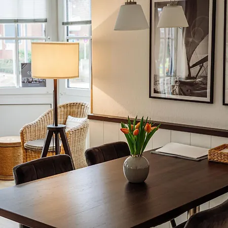 Ostseestern アパート ティメンドルファー・シュトラント